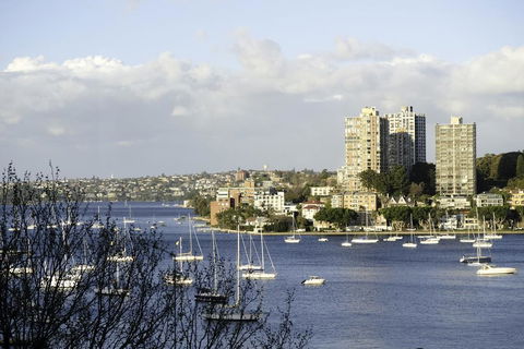 The KC Elizabeth Bay - Accommodation QLD 1