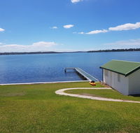 The Lake Escape - Accommodation QLD