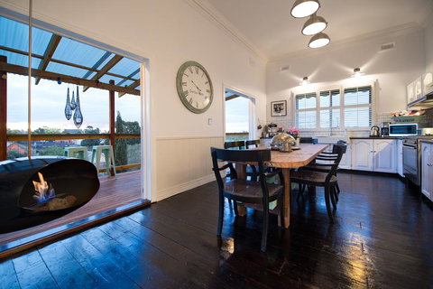 The Lodge At Clunes - Accommodation QLD 3