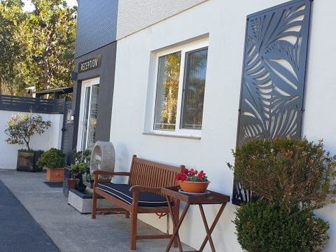 The Lodge Broulee - Accommodation QLD 1