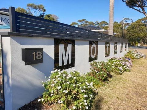 The Lodge Broulee - Accommodation QLD 2