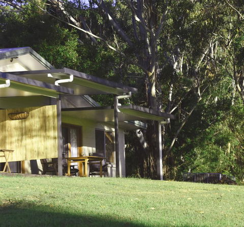 The Lodge Mapleton Falls - Accommodation QLD 2