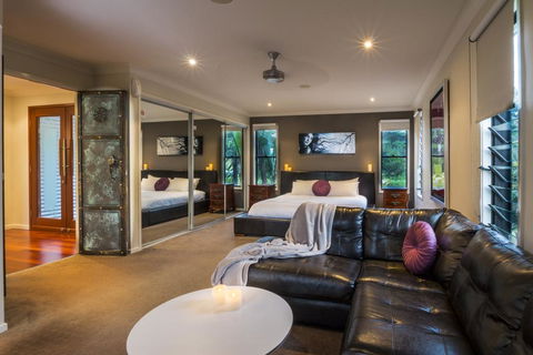 The Mountain View Retreat - Accommodation QLD 1