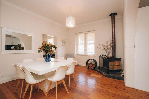 The Mudgee Merlot Gate Guesthouse - Accommodation QLD 3
