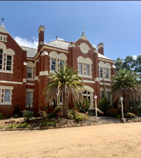 The Old Convent St Arnaud - Accommodation QLD 3