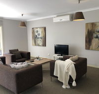 The Old Coolstore - Jonathon Apartment