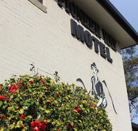 The Pioneer Way Motel - Accommodation QLD