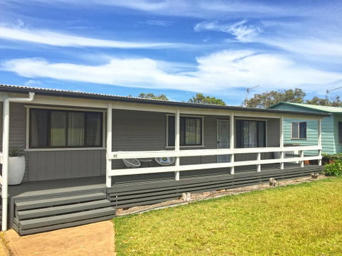 The Relax Shack @ Culburra Beach Sleeps 7 - Accommodation QLD 0