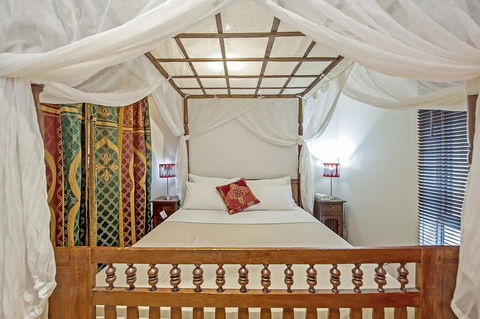 The Retreat - Accommodation QLD 2