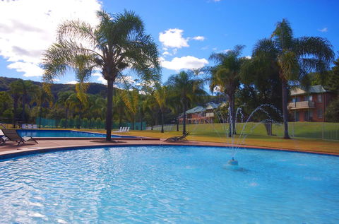 The Retreat At Wisemans - Accommodation QLD 2