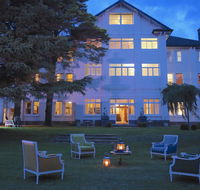 The Robertson Hotel - Accommodation QLD