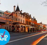 The Russell Hotel - Accommodation QLD