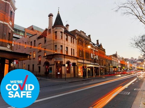 The Russell Hotel - Accommodation QLD 0
