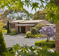 The Shingles Riverside Cottages - Accommodation QLD