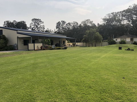 The Shouse - Accommodation QLD 0