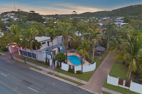 The Sleep Factory - Accommodation QLD 3