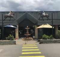 The Sportsman's Hotel - Accommodation QLD