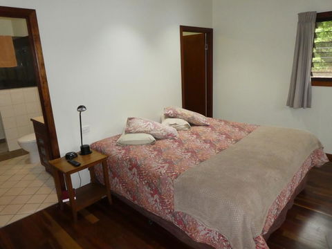 The Summit Bed & Breakfast - Accommodation QLD 2