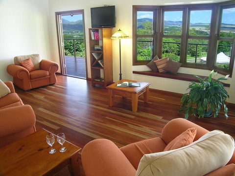 The Summit Bed & Breakfast - Accommodation QLD 0