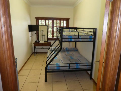 The Summit Rainforest Retreat - Accommodation QLD 2
