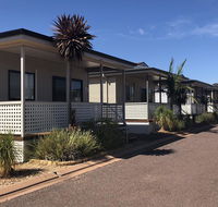 The Sundowner Cabin  Tourist Park - Accommodation QLD