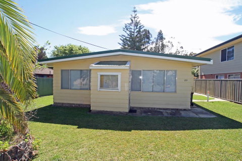 The Surf Way Cottage - Berrara - Accommodation QLD 0