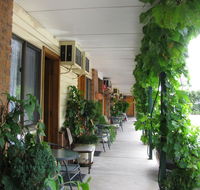 The Wayfarer Motel - Accommodation QLD