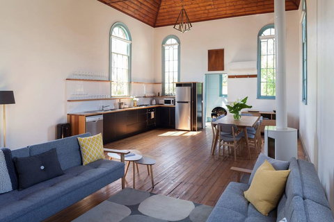 The Welsh Church - Accommodation QLD 2