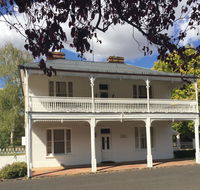 The White House - Accommodation QLD
