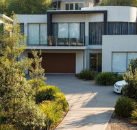 The White House Merimbula - Accommodation QLD