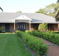 The Willows B n B - Accommodation QLD