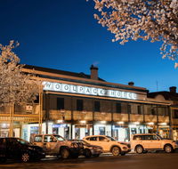 The Woolpack Hotel - Accommodation QLD