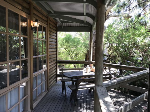Ti-Tree Village - Accommodation QLD 2