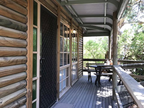 Ti-Tree Village - Accommodation QLD 3