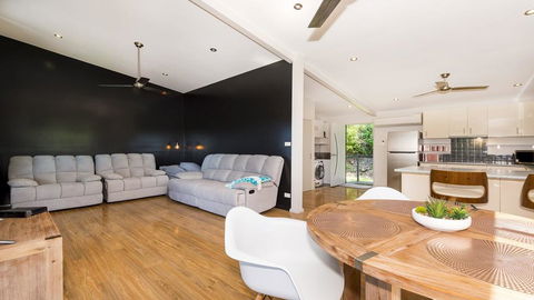 Timbavati - Air-conditioning - WiFi - Accommodation QLD 3