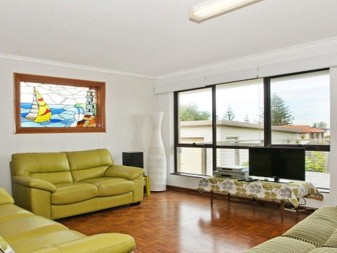 Time To Unwind - Old Style Charm - Accommodation QLD 3