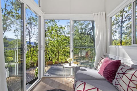 Tiny St Albans - Accommodation QLD 3