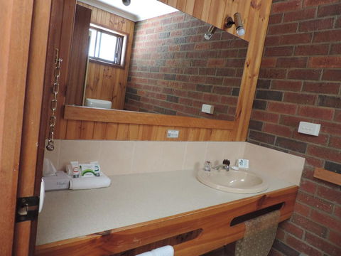 Tooleybuc Country Roads Motor Inn - Accommodation QLD 1