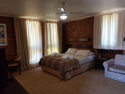 Toora Lodge Motel - Accommodation QLD 2