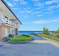 Toowoon Bay Beachside Unit Unit 4 - Accommodation QLD