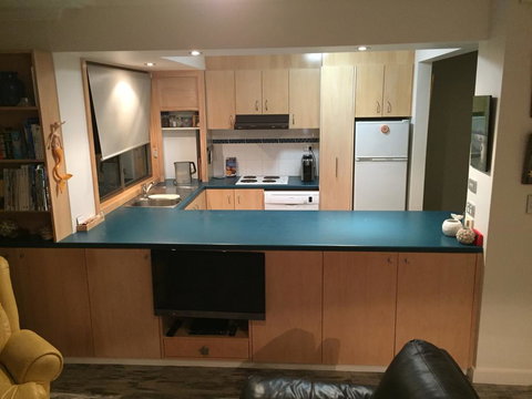 Toowoon Bay Beachfront Apartment - Accommodation QLD 1