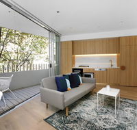 Top Notch 1 Bedroom 201 CALIBRE - Accommodation QLD