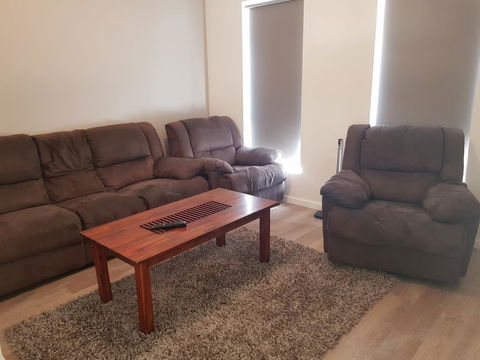 Towncrackers Guest House - Accommodation QLD 3