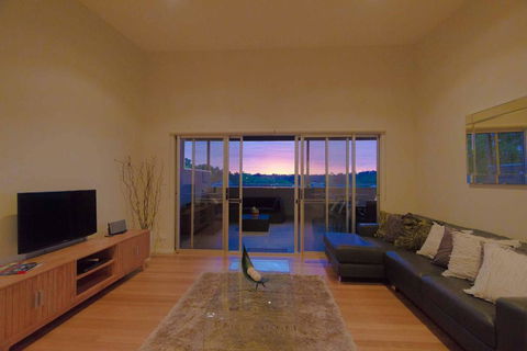 Townview 8 - Accommodation QLD 1