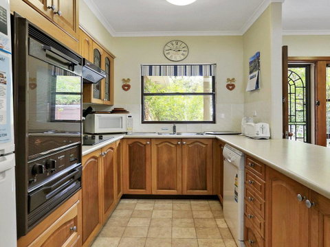 Tradewinds @ The Bay - All The Comforts Of Home - Accommodation QLD 1