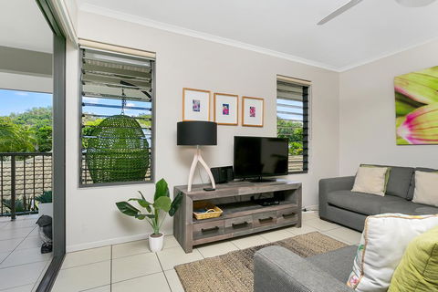 Tranquil Palms @ Trinity Beach - Accommodation QLD 2
