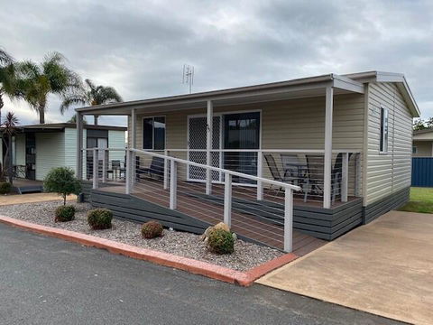 Treehaven Tourist Park - Accommodation QLD 2