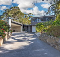 Treehouse Jervis Bay - Accommodation QLD