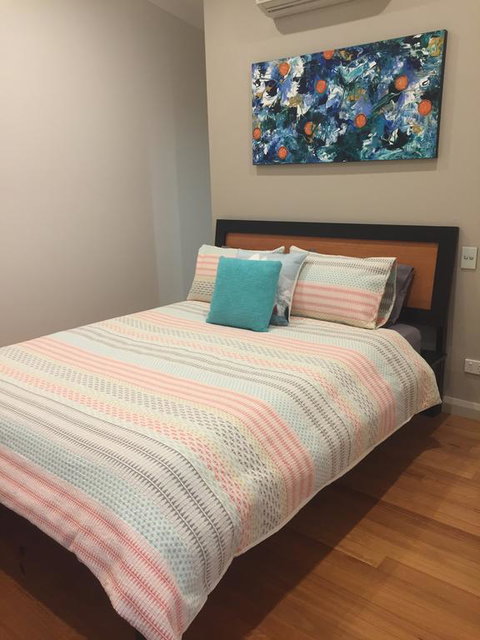 Treehouse Retreat - Accommodation QLD 0