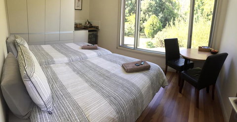 Treehouse Retreat - Accommodation QLD 1